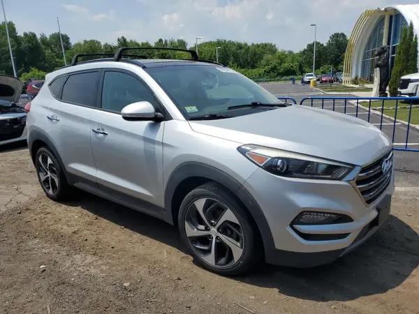 2016 HYUNDAI TUCSON COPART lot 59839965 auction photo 4