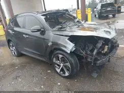 KM8J3CA23GU237142 2016 HYUNDAI TUCSON