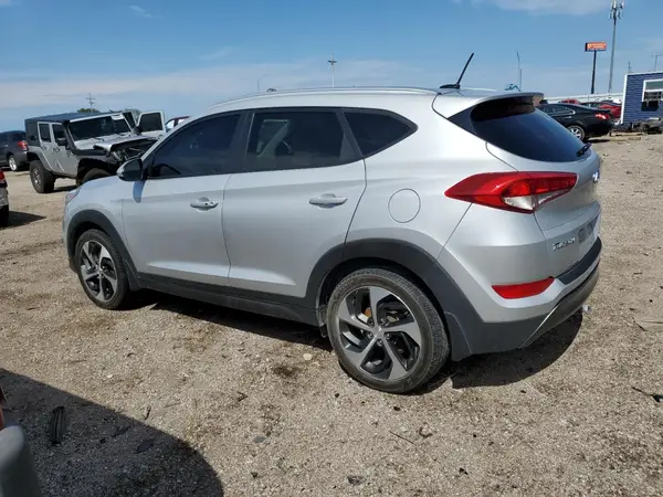 KM8J3CA23GU256032 2016 HYUNDAI TUCSON - Image 2