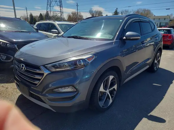 KM8J3CA23HU270627 2017 HYUNDAI TUCSON - Image 2