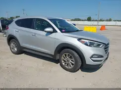 KM8J3CA23HU273298 2017 HYUNDAI TUCSON