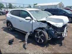 KM8J3CA23HU273348 2017 HYUNDAI TUCSON