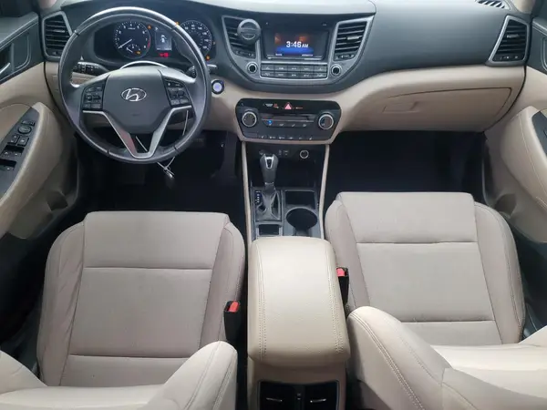 KM8J3CA23HU278338 2017 HYUNDAI TUCSON - Image 8