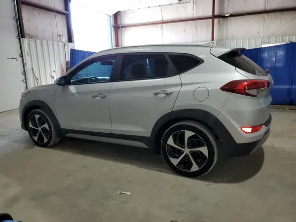 KM8J3CA23HU279408 2017 HYUNDAI TUCSON - Image 2