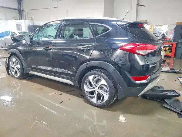 KM8J3CA23HU282972 2017 HYUNDAI TUCSON - Image 2