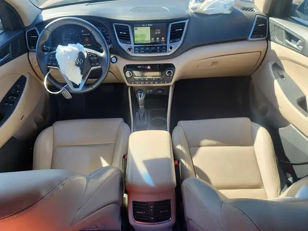 KM8J3CA23HU290179 2017 HYUNDAI TUCSON - Image 8