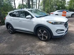 KM8J3CA23HU293518 2017 HYUNDAI TUCSON