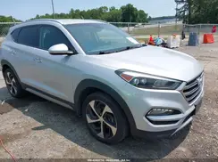 KM8J3CA23HU295687 2017 HYUNDAI TUCSON
