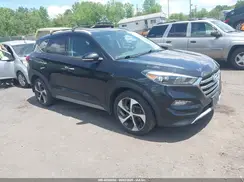KM8J3CA23HU303402 2017 HYUNDAI TUCSON