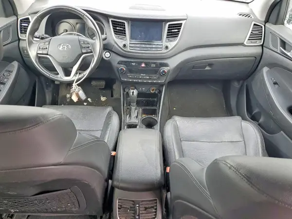 KM8J3CA23HU307482 2017 HYUNDAI TUCSON - Image 8