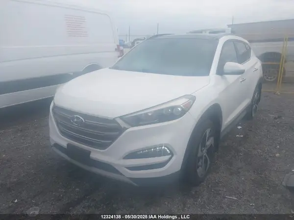 KM8J3CA23HU322547 2017 HYUNDAI TUCSON - Image 2