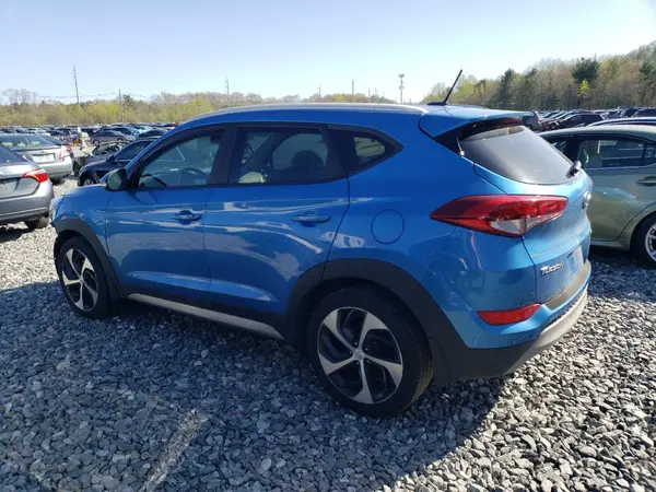 KM8J3CA23HU328915 2017 HYUNDAI TUCSON - Image 2