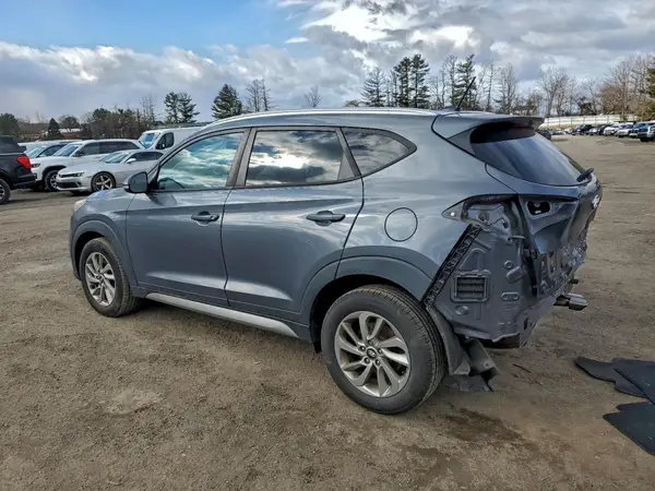 KM8J3CA23HU341406 2017 HYUNDAI TUCSON - Image 2