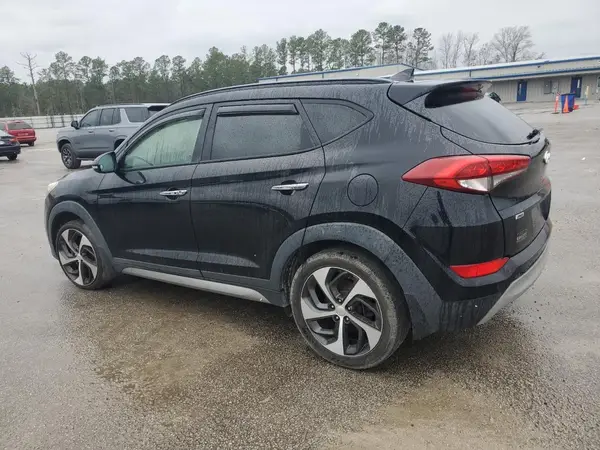 KM8J3CA23HU343205 2017 HYUNDAI TUCSON - Image 2