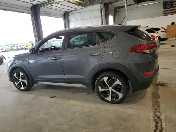 KM8J3CA23HU344936 2017 HYUNDAI TUCSON - Image 2