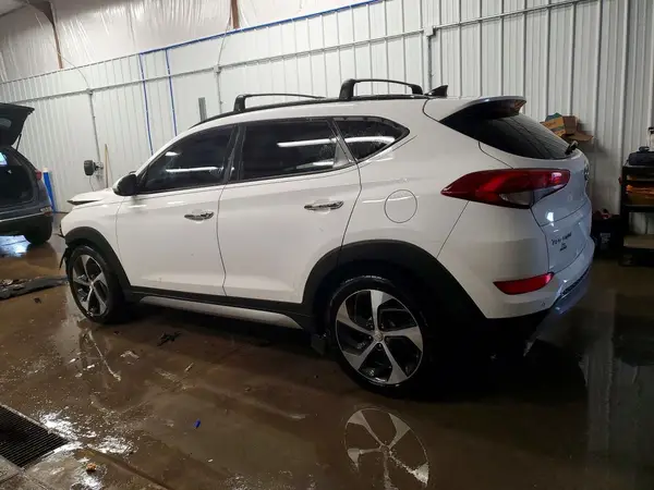KM8J3CA23HU364166 2017 HYUNDAI TUCSON - Image 2
