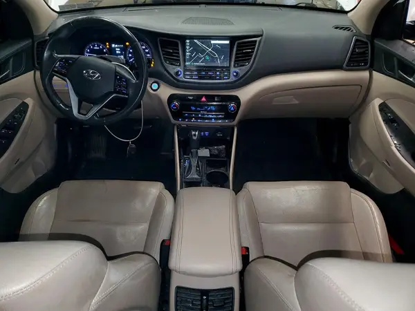 KM8J3CA23HU364166 2017 HYUNDAI TUCSON - Image 8