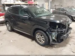KM8J3CA23HU371683 2017 HYUNDAI TUCSON