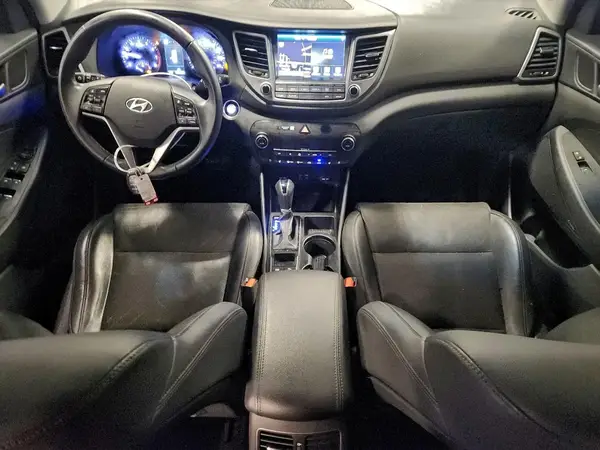 KM8J3CA23HU376334 2017 HYUNDAI TUCSON - Image 8