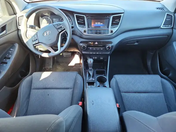 KM8J3CA23HU387012 2017 HYUNDAI TUCSON - Image 8