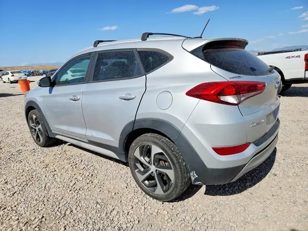 KM8J3CA23HU397331 2017 HYUNDAI TUCSON - Image 2
