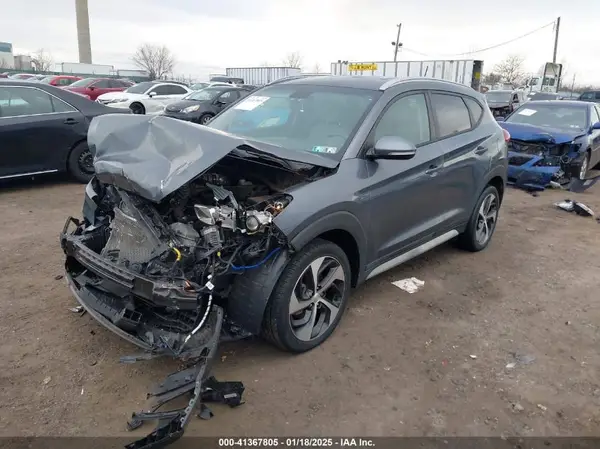 KM8J3CA23HU405671 2017 HYUNDAI TUCSON - Image 2