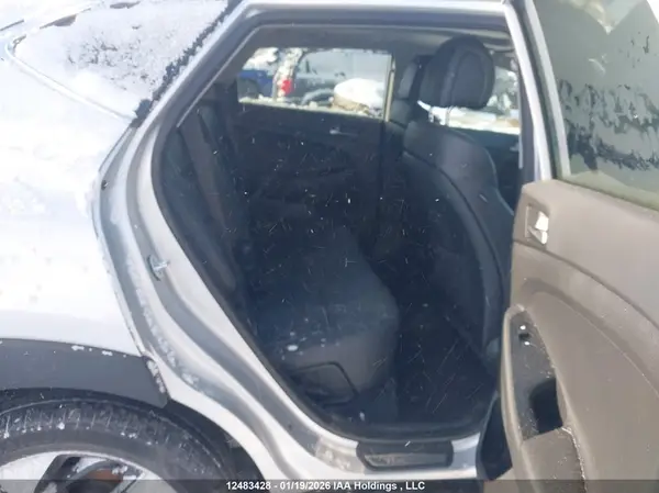 KM8J3CA23HU424043 2017 HYUNDAI TUCSON - Image 8