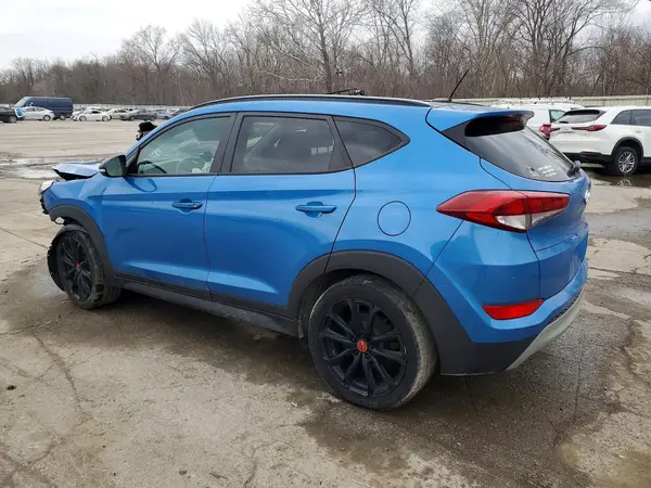 KM8J3CA23HU461352 2017 HYUNDAI TUCSON - Image 2