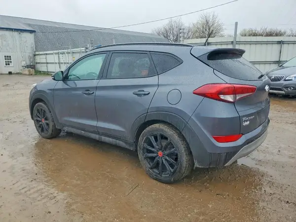 KM8J3CA23HU474022 2017 HYUNDAI TUCSON - Image 2