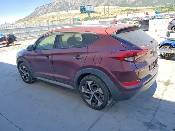 KM8J3CA23HU475221 2017 HYUNDAI TUCSON - Image 2