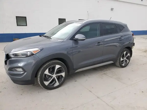 KM8J3CA23HU489927 2017 HYUNDAI TUCSON - Image 1