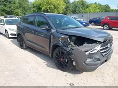 KM8J3CA23HU494433 2017 HYUNDAI TUCSON