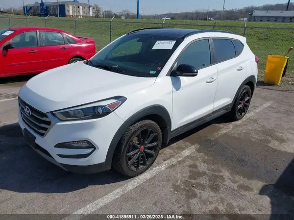KM8J3CA23HU515801 2017 HYUNDAI TUCSON - Image 2