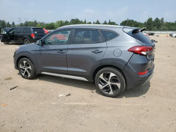 KM8J3CA23HU523123 2017 HYUNDAI TUCSON - Image 2