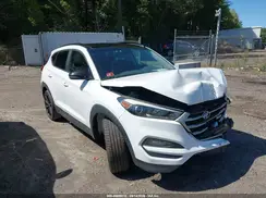 KM8J3CA23HU553688 2017 HYUNDAI TUCSON