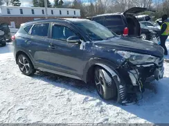 KM8J3CA23JU624801 2018 HYUNDAI TUCSON