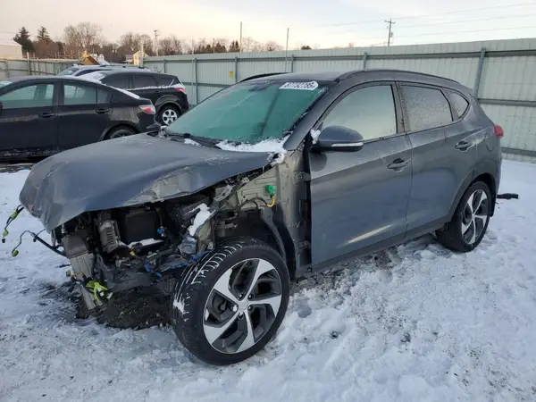 KM8J3CA23JU647771 2018 HYUNDAI TUCSON - Image 1