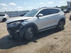 KM8J3CA23JU655918 2018 HYUNDAI TUCSON