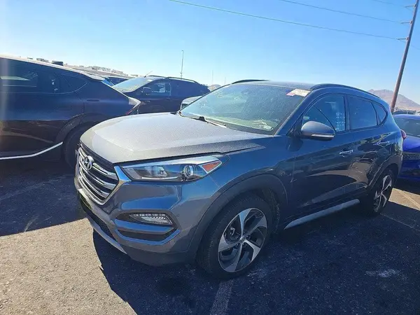 KM8J3CA23JU753508 2018 HYUNDAI TUCSON - Image 2