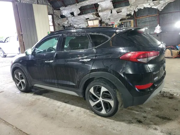 KM8J3CA23JU813304 2018 HYUNDAI TUCSON - Image 2