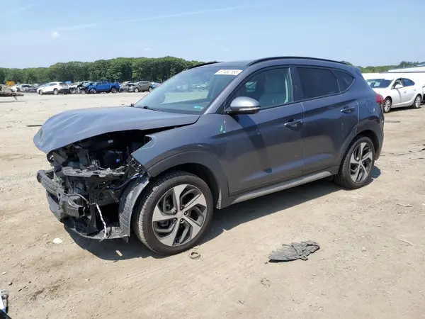 KM8J3CA23JU824903 2018 HYUNDAI TUCSON - Image 1