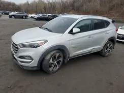 KM8J3CA24GU032381 2016 HYUNDAI TUCSON