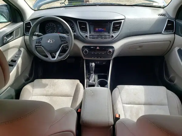 KM8J3CA24GU038892 2016 HYUNDAI TUCSON - Image 8