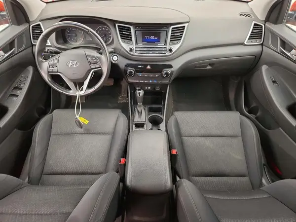 KM8J3CA24GU069222 2016 HYUNDAI TUCSON - Image 8