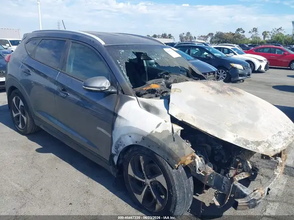 KM8J3CA24GU080639 2016 HYUNDAI TUCSON - Image 1