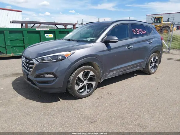 KM8J3CA24GU105555 2016 HYUNDAI TUCSON - Image 2