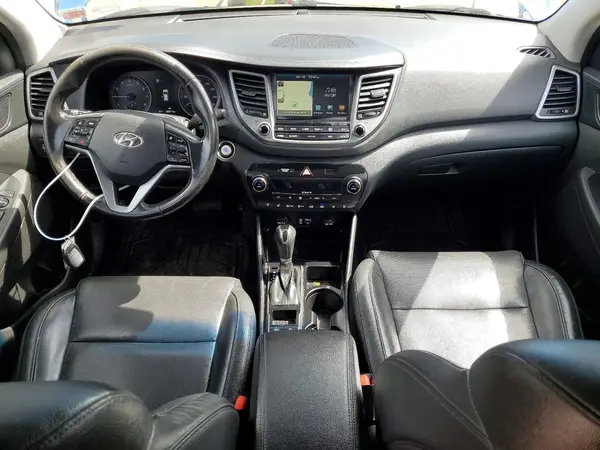 KM8J3CA24GU108794 2016 HYUNDAI TUCSON - Image 8