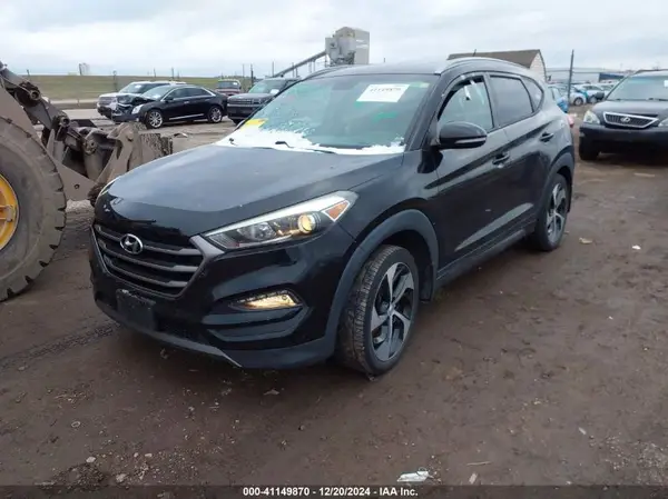 KM8J3CA24GU110903 2016 HYUNDAI TUCSON - Image 2