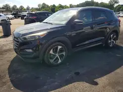 KM8J3CA24GU121755 2016 HYUNDAI TUCSON