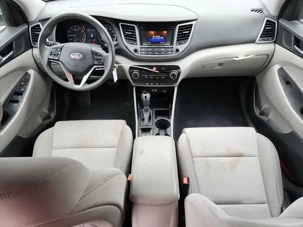KM8J3CA24GU121769 2016 HYUNDAI TUCSON - Image 8